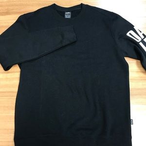 Brand new without tags Oakley sweatshirt